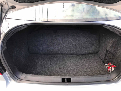 Volkswagen Bora 2.0 Trendline 115cv 2011