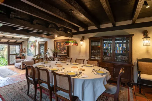 Casa En Arriendo/venta En Calatrava. Cod A12434
