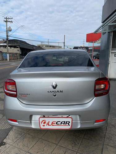 Imagem 11 de 12 de Renault Logan 2020 1.0 12v Authentique Sce 4p