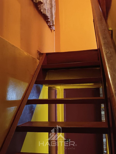 Casa En Venta De 4 Dorm. En Independencia,mirador Viejo
