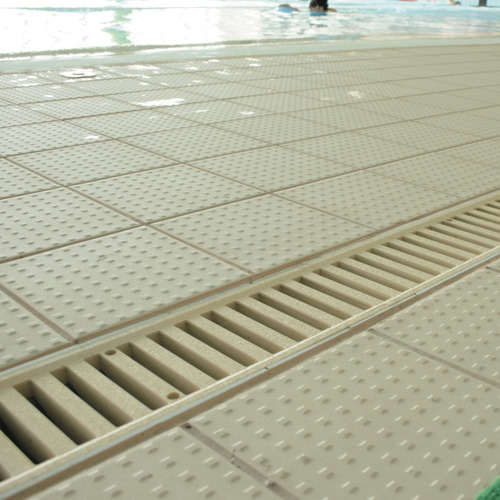 Grelha Odem Reforçada Pvc 20x50cm Cor Cinza