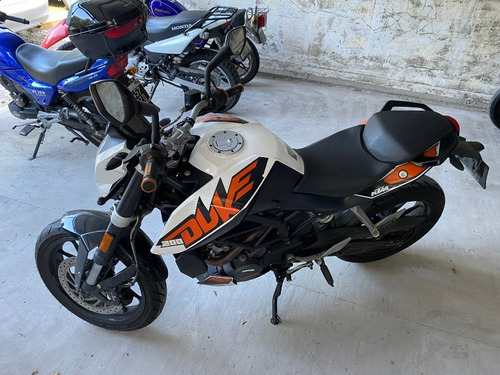 Imagen 1 de 4 de Ktm Duke 200