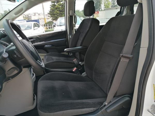 Imagen 8 de 15 de Dodge Grand Caravan 2019