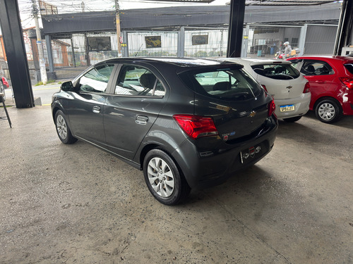 Chevrolet Onix ONIX HATCH LT 1.4 8V FLEXPOWER 5P AUT.
