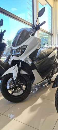 Imagen 6 de 21 de Yamaha Scooter Nm-x 155 2021 0km Con Formularios Patronelli