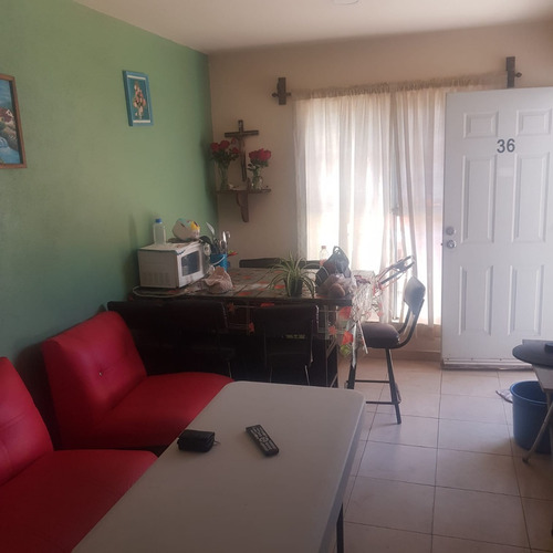 Imagen 7 de 11 de Linda Casa Con Terreno Excedente Atras