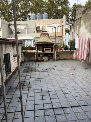 Venta Local Floresta