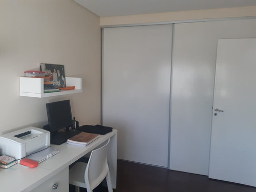 Excelente Chalet 5 Ambientes Con Detalles De Categoria