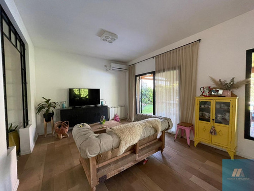 Imagen 5 de 17 de Venta Casa Bella Vista