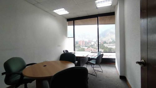 Imagen 15 de 18 de Se Vende Oficina 1300m2,160p,11b La Castellana