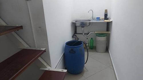 Imagen 2 de 30 de Maria Eugenia Blanco Vende Local En El Cc Paseo Tarbes, Valencia 137758