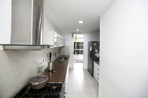 Casa En Venta En La Plata