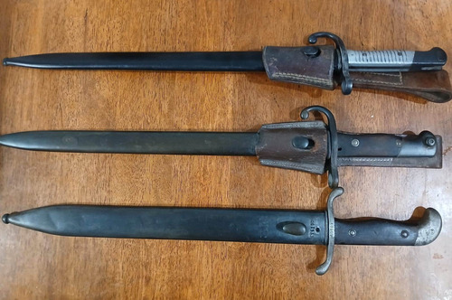 Lote 3 Bayonetas Y Machete De Artilleria Mauser 1909 Y 1891 Negro (Usado)
