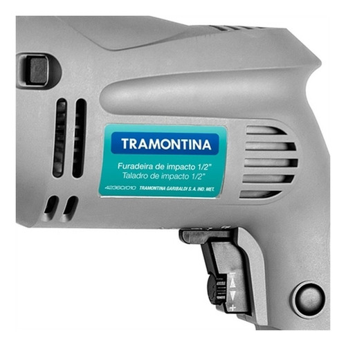 Imagem 2 de 3 de Furadeira martelete elétrica de 13mm Tramontina 42360 500W + acessórios 220V 50Hz/60Hz