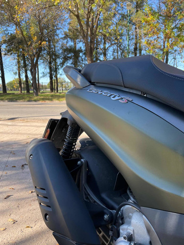 Imagen 2 de 9 de Piaggio Beverly S 300