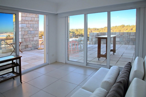Venta Apartamento 3 Dormitorios En Suite- Ref: 1227