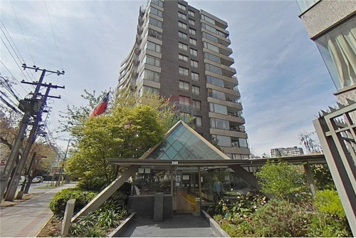 *oportunidad Depto A Pasos De Metro Chile España*