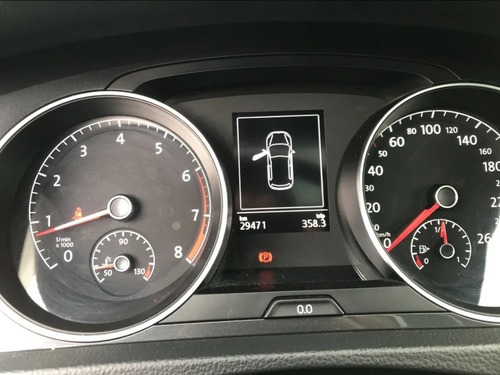 Imagen 11 de 13 de Volkswagen Golf 2019 1.4 Comfortline Mt