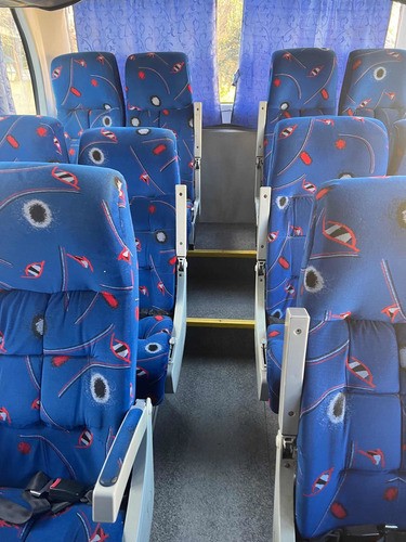 Imagen 12 de 18 de Minibus Agrale Carro Lucero 24 As, Full, Año2015 Tomo Usado