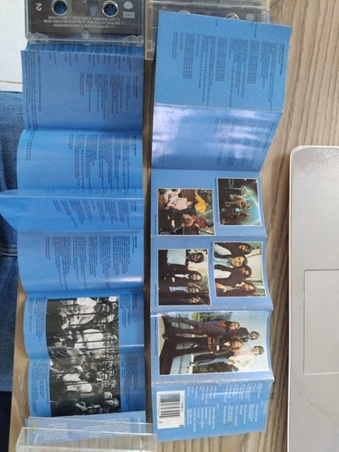 The Beatles 1967-1970 Cassettes Tape 1 Y 2 Importado Usa Estándar (Usado)