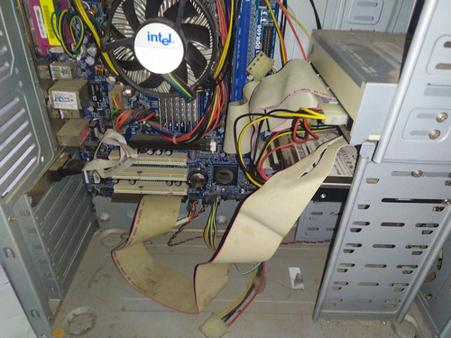 Cpu Y Monitor (leer Descripción) (Usado)
