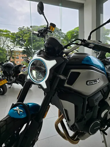 Cfmoto 700clx-h / 2024