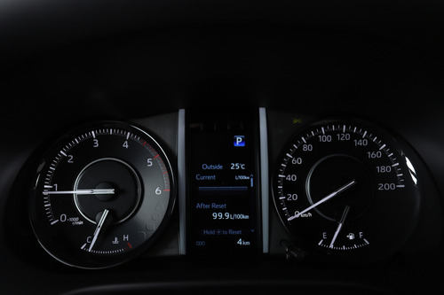 Toyota Hilux SW4 2.8 Tdi Diamante Ii 4x4 7as 6at