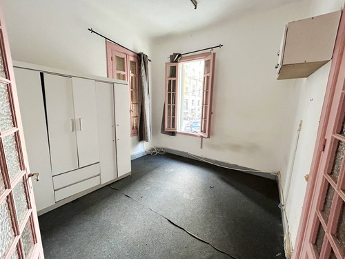 Alquiler - Casa Esquina En El Centro Con 2 Ambientes - Río Branco Y Paysandú
