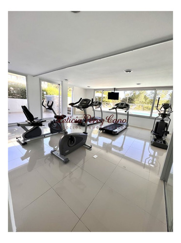 Imagen 23 de 24 de Venta Apartamento De 3 Dormitorios En Playa Mansa.