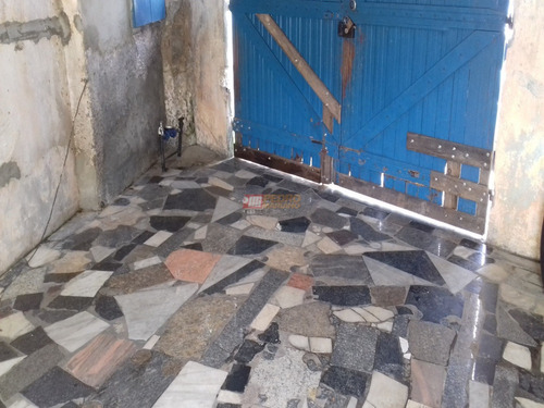 Casa Terrea No Bairro Vila Sacadura Cabral Em Santo Andre Com 02 Dormitorios - V-29359