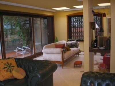 Casa Em Ipanema Com 3 Dormitórios - Lu15141