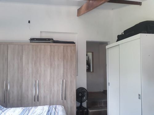 Imagem 18 de 20 de Chácara 2200m2 Área Construida 300m2 Casa 2 Dorms,sala,cozinha,banheiro,área C/churrasqueira,piscina,2 Vagas Cobertas - Ch00031 - 68784489