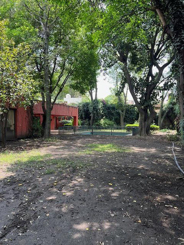 Se Vende Casa Como Terreno En La Colonia Florida!!!!