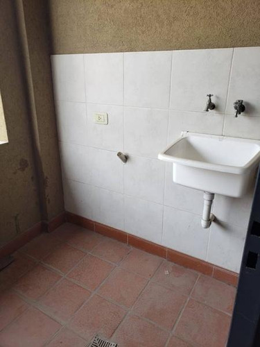 Imagen 8 de 10 de Se Vende Departamento En Zona Don Bosco