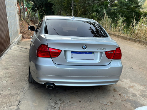 Bmw 320i - 2010/2011 - Impecável