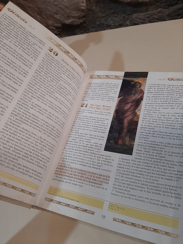 Sagrada Biblia A Color Edición Católica (Usado)