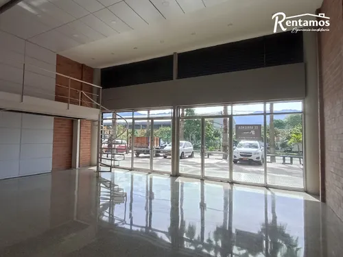 Local En Arriendo En Guayabal. Cod A775604