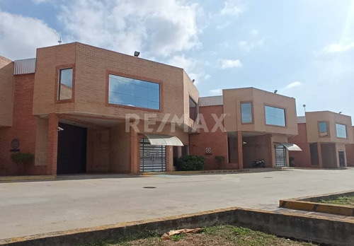 Imagen 1 de 8 de Galpón En Venta En Castillito Cód 135894 Lucrecia Escorcha