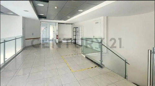 Venta Local Comercial Las Condes, Gran Oportunidad
