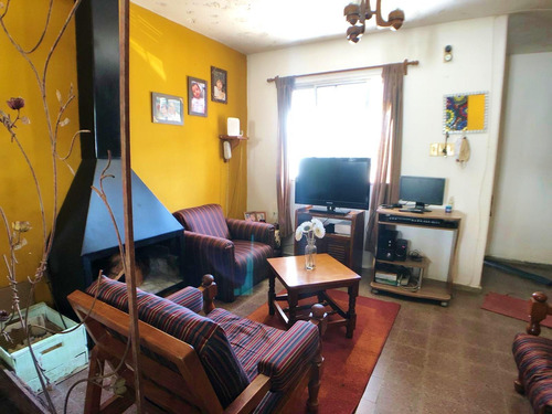 Colonia- Venta Apartamento De 2 Dormitorios En Complejo