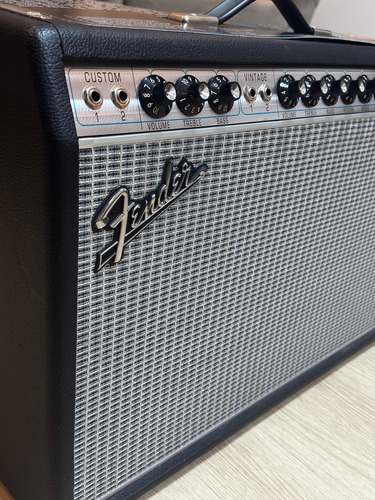 Amplificador Fender 68 Custom Deluxe Reverb® Fender (Usado)