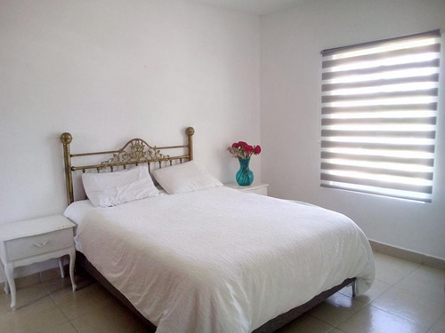 Imagen 7 de 13 de Casa En Renta En Residencial Senderos - (2)