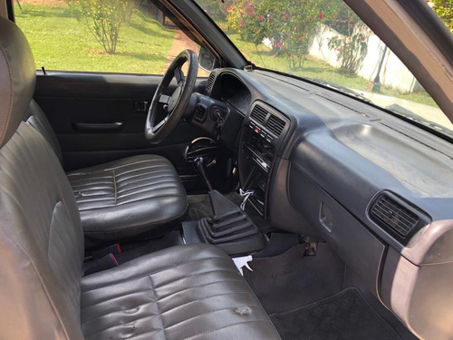 Vendo Camioneta Cabina Y Media En Exelentes Condiciones