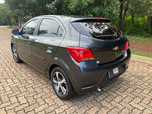 Chevrolet Onix 1.4 MPFI LTZ 8V FLEX 4P AUTOMÁTICO