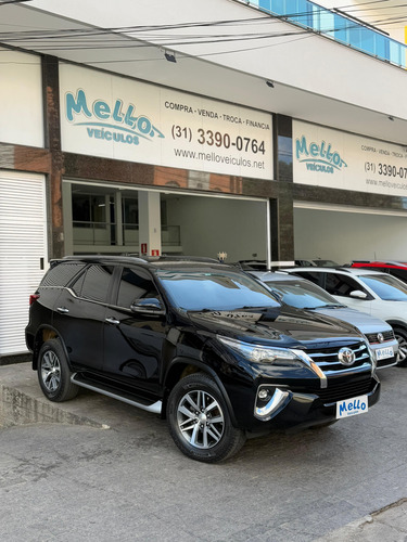 Toyota SW4 2.8 SRX 4X4 7 LUGARES 16V TURBO INTERCOOLER DIESEL 4P AUTOMÁTICO