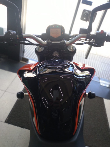 Imagen 12 de 15 de Ktm Duke 200 Ng 2021 Usada Igual A 0km Con Accesorios