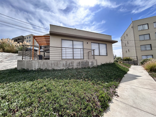 Departamento Nuevo En Arriendo De 2d+2b+1e+1bdg