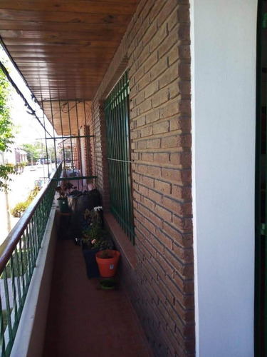 Departamento En Venta - 1 Dormitorio 1 Baño - Necochea