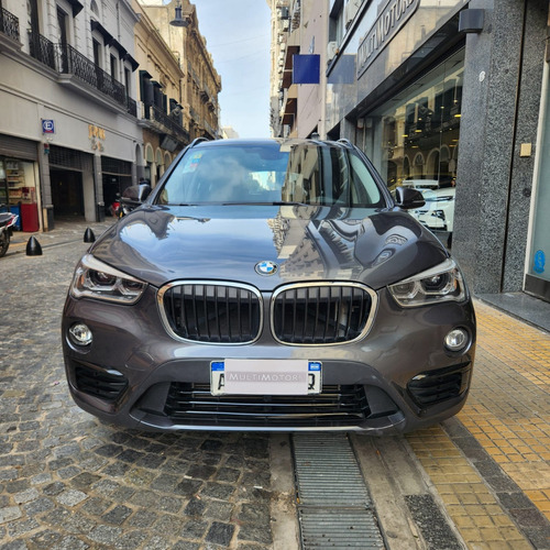 BMW X1 20i Sportline