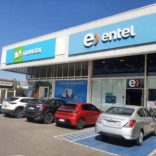 Local Comercial El Tranque - Av La Dehesa/portal La Dehesa -